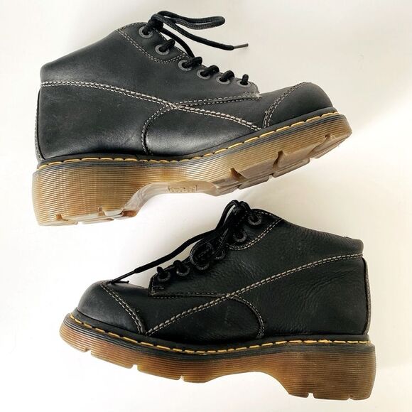 DR. MARTENS Vintage Y2K Black Leather 12278 Daisy Chunky Platform Ankle Boots